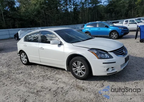 2011 Nissan Altima z USA, uszkodzony, nr VIN 1N4AL2AP3BN445797